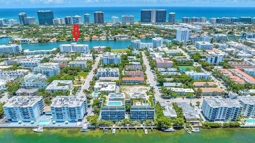 apt-401-10101 E Bay Harbor Dr, Bay Harbor Islands, FL, 33154-1201 | Card Image