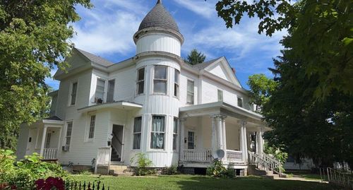 414 E East St, Washington Court House, OH, 43160-2020 | Card Image