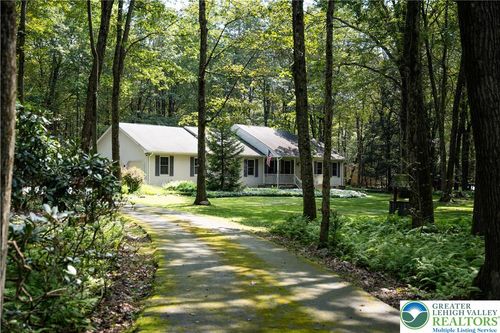 221 Hemlock Dr, Long Pond, PA, 18334-7969 | Card Image