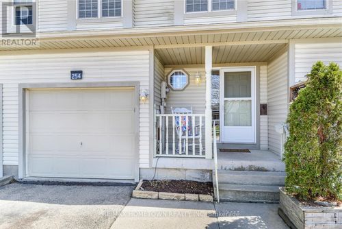 254 Beley St, Brockville, ON, K6V7J7 | Card Image