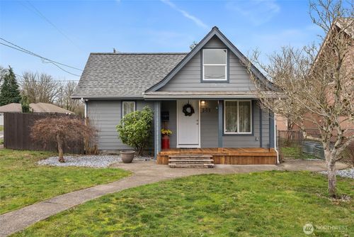 901 L St, Centralia, WA, 98531-3125 | Card Image