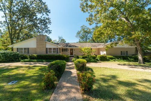 117 Lamar Ave, Hattiesburg, MS, 39402-1448 | Card Image