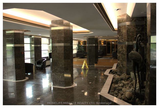 1409 - 2760 Carousel Cres, Condo with 2 bedrooms, 2 bathrooms and 1 parking in Gloucester ON | Image 7