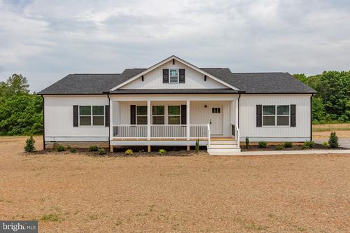 915 Levi Rd, GREEN BAY, VA, 23942-3097 | Card Image