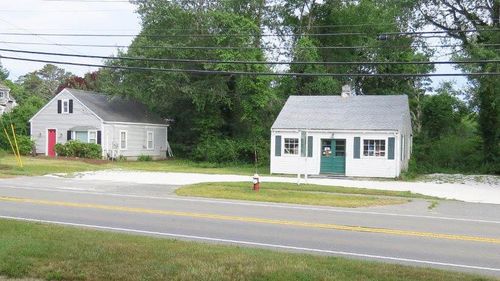 1134 &1142 Main St, South Chatham, MA, 02659-1406 | Card Image