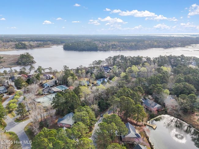 102 E Sanderling Cir, House other with 2 bedrooms, 2 bathrooms and 2 parking in Hampstead NC | Image 38