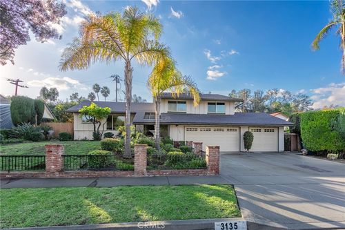 3135 Azaria Ave, Hacienda Heights, CA, 91745-6205 | Card Image