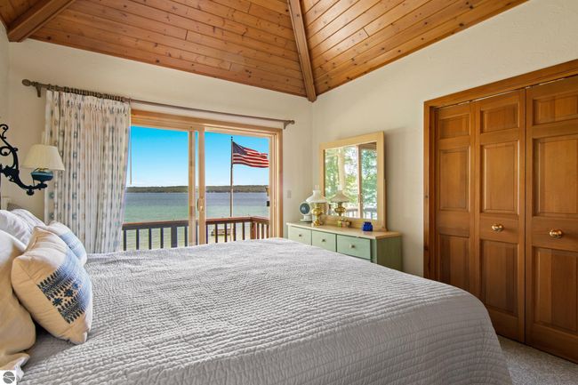 3485 N West Torch Lake Dr, House other with 5 bedrooms, 4 bathrooms and null parking in Kewadin MI | Image 45