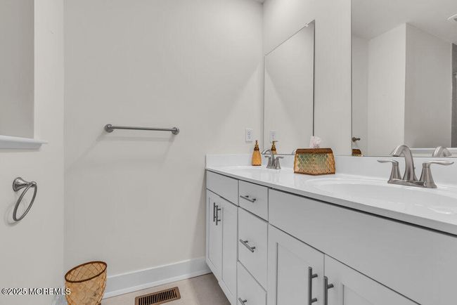 36 Kelly Way, Condo with 3 bedrooms, 4 bathrooms and null parking in Tinton Falls NJ | Image 38