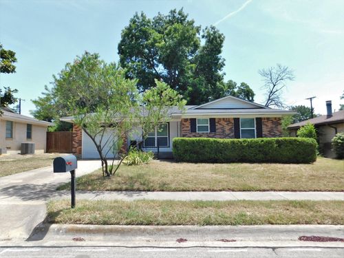 2006 Shawnee St, Denton, TX, 76209-3332 | Card Image