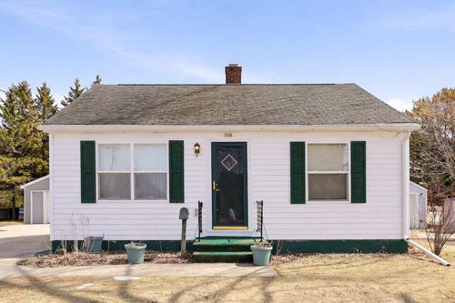 308 Church Street, Algoma, WI, 54201 | Card Image