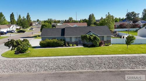 1554 Avon Ln, Idaho Falls, ID, 83401-3794 | Card Image