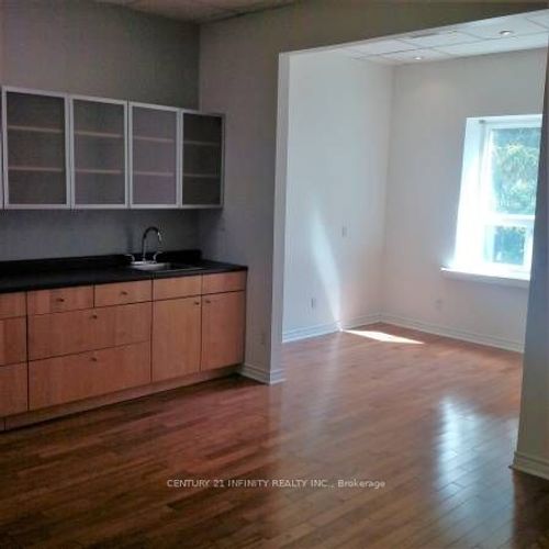 200-323 Kerr St, Oakville, ON, L6K3B6 | Card Image