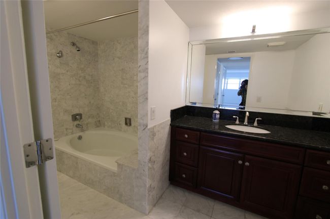 APT-2007 - 3200 Port Royale Dr N, Condo with 2 bedrooms, 2 bathrooms and null parking in Fort Lauderdale FL | Image 15