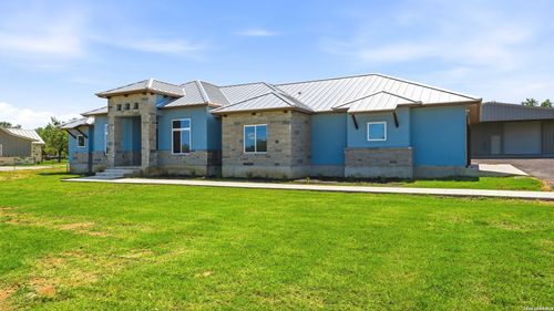 731 County Road 356, Adkins, TX, 78101-2409 | Card Image