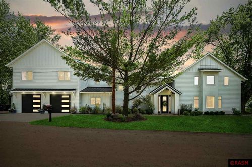 1 Roots Beach Ln, Elysian, MN, 56028-1204 | Card Image