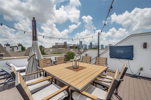 10-3205 State St, Dallas, TX, 75204-6146 | Card Image