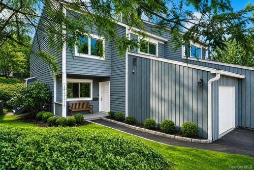 42 Timber Rdg, Mount Kisco, NY, 10549-3623 | Card Image