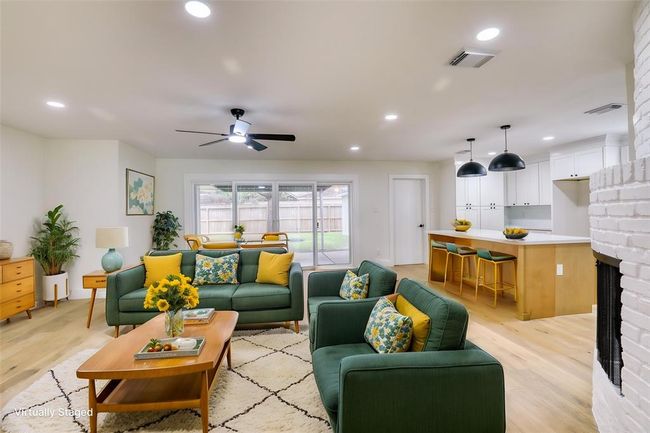 2519 Parana Dr, House other with 3 bedrooms, 2 bathrooms and 2 parking in Houston TX | Image 5
