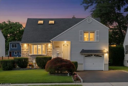 2737 Meister Ave, Union, NJ, 07083-6412 | Card Image