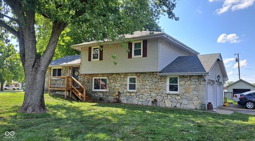 15324 Lillian St, Edinburgh, IN, 46124-9109 | Card Image