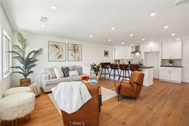 10159 Colwell Dr, House other with 5 bedrooms, 3 bathrooms and null parking in Sun Valley CA | Image 6