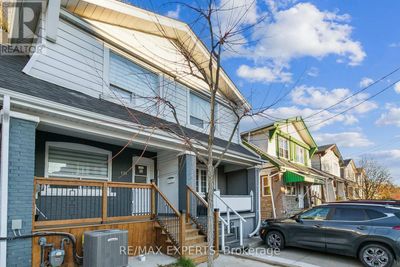 131 Donlands Ave, House other with 4 bedrooms, 5 bathrooms and 1 parking in Toronto ON | Image 3