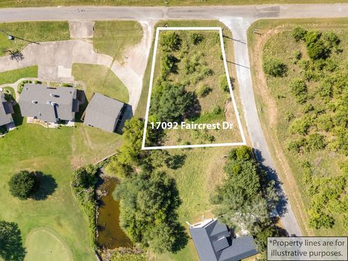 17092 Faircrest Drive, Whitney, TX, 76692 | Card Image
