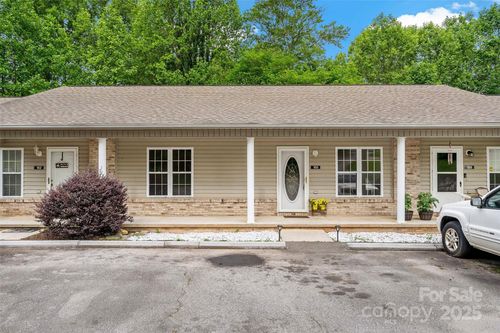 160-160 Whispering Pines Dr, Marion, NC, 28752-5225 | Card Image