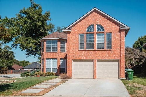 1940 Robin Ln, Flower Mound, TX, 75028-4597 | Card Image