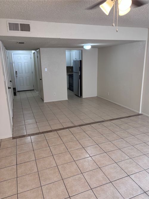 3-3205 Las Vegas Trl, Fort Worth, TX, 76116-4912 | Card Image