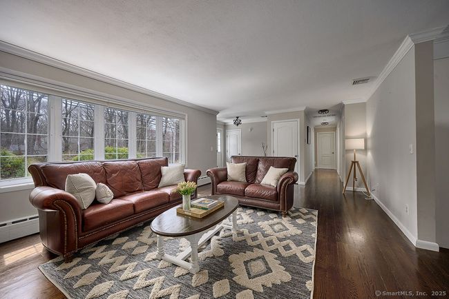 150 Lake Ave, House other with 3 bedrooms, 3 bathrooms and null parking in Trumbull CT | Image 6