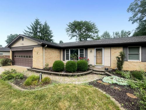 2020 Chieftain Row, Logansport, IN, 46947-1642 | Card Image