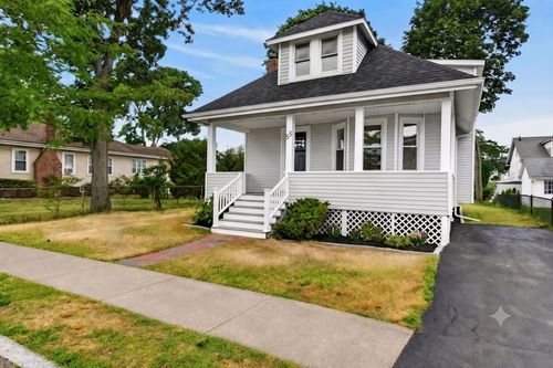 55 Shirley St, Quincy, MA, 02169-1404 | Card Image