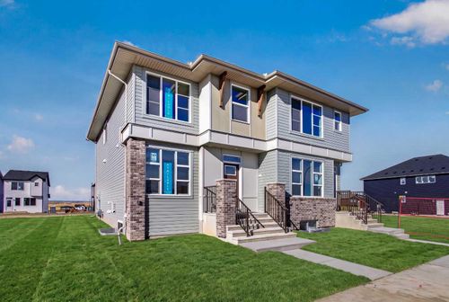 727 Lucas Blvd Nw, Calgary, AB, T3P2Y7 | Card Image