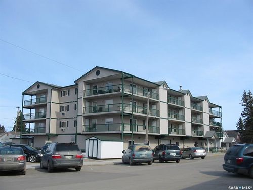 308-215 1st St E, Nipawin, SK, S0E1E0 | Card Image