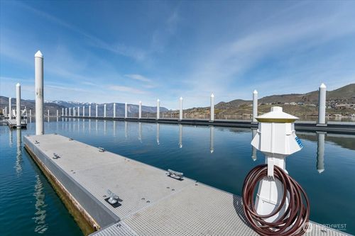 ede1-1350 W Woodin Ave, Chelan, WA, 98816-9303 | Card Image