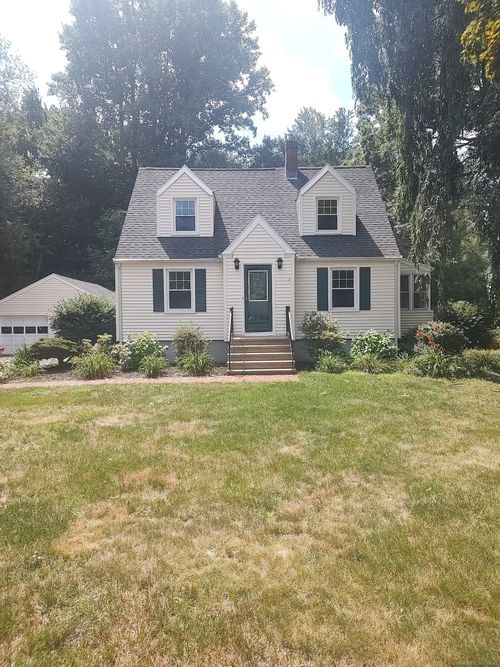 24 North Ave, North Haven, CT, 06473-2708 | Card Image
