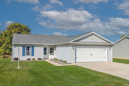 203 Weeks St, Albion, IN, 46701-1650 | Card Image