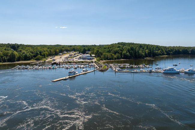 22 Little Bay Dr, House other with 3 bedrooms, 4 bathrooms and null parking in Dover NH | Image 34
