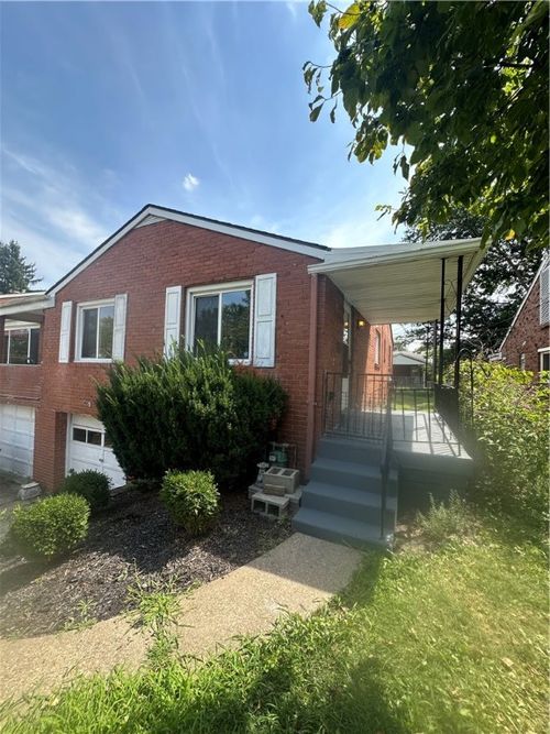1811 Greentree Rd, Pittsburgh, PA, 15220-1811 | Card Image