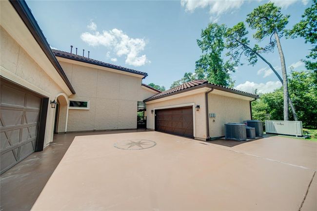 27603 Little Fox Crst, House other with 6 bedrooms, 8 bathrooms and 5 parking in Spring TX | Image 5