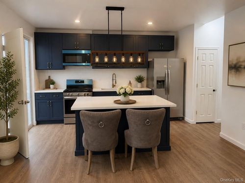 2-647 E 229th Street, New York, NY, 10466 | Card Image