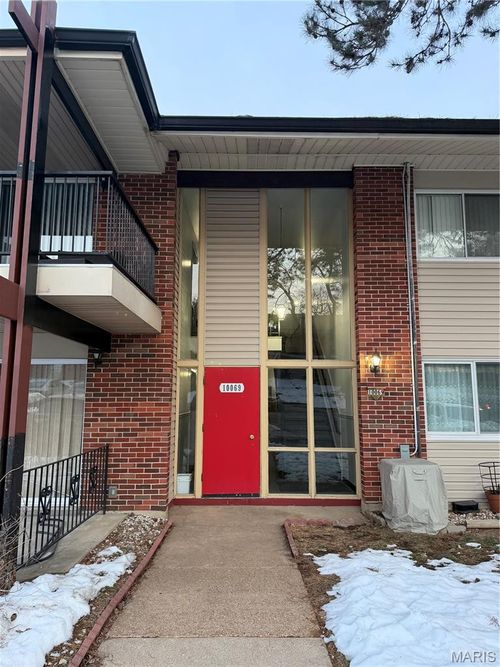 unit-a-10069 Bunker Hill Dr, Saint Louis, MO, 63123-7445 | Card Image