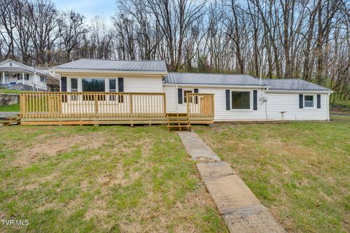 1131 Berry Road, Elizabethton, TN, 37643 | Card Image
