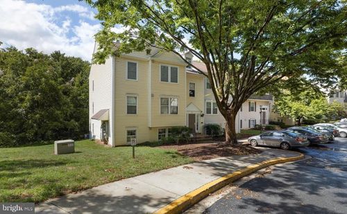 1-102-1 Pickering Ct, GERMANTOWN, MD, 20874-3870 | Card Image
