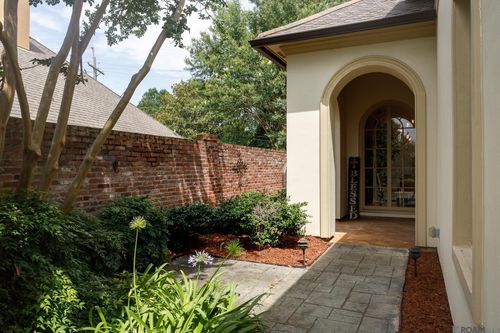 1706 Foxton Ct, Baton Rouge, LA, 70815-6354 | Card Image