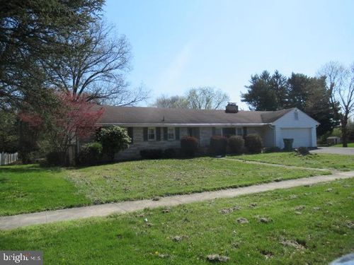 29 Central Blvd, CAMP HILL, PA, 17011-4210 | Card Image