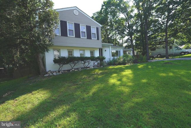 12016 Montague Dr, House other with 4 bedrooms, 3 bathrooms and null parking in LAUREL MD | Image 4