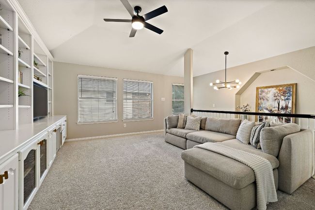Great built-in storage | Image 24